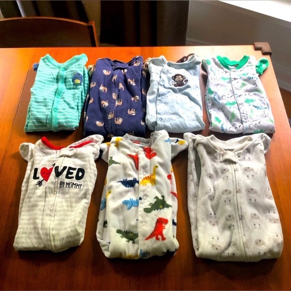 HUGE Bundle - Boys 6-9M - Onesies, Footed Pajamas, and Rompers - Picture 2 of 9